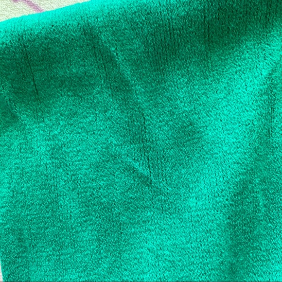 George Circle Scarf - Picture 4 of 4